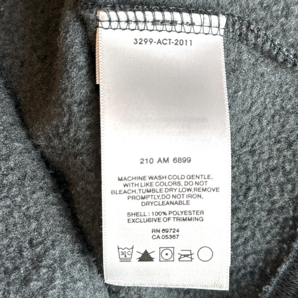 Columbia Men’s Full Zip Sweater. - Picture 7 of 8